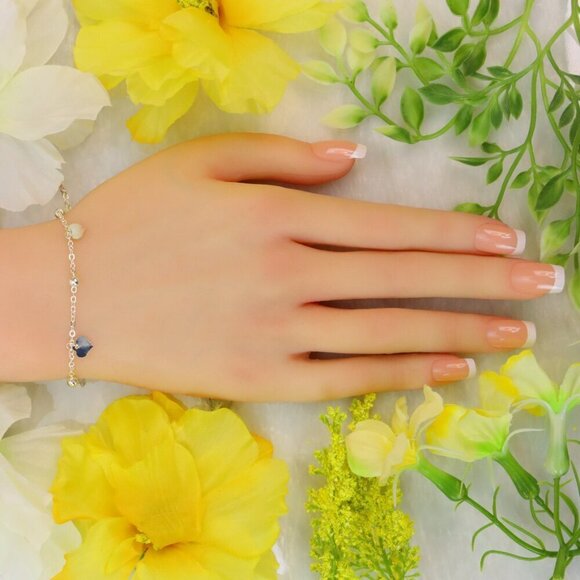 "Minimalist Bracelet, Sleek & Modern Design, Women’s Fashion, YC110221-B - Picture 8 of 9